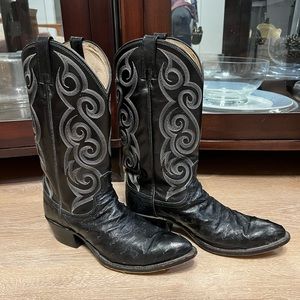 Dam Post Men’s Boots; black leather and ostrich; size 9.5D